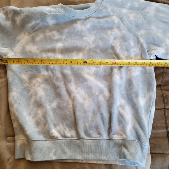 Richer Poorer sweat shirt. - Picture 6 of 10